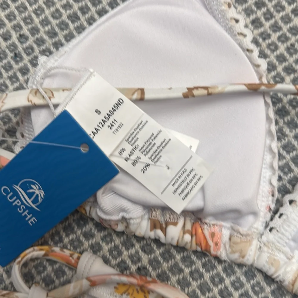 Cupshe Sunset Florals Triangle Bikini Top & Standard Rise Bottoms Set nwt - Picture 4 of 9